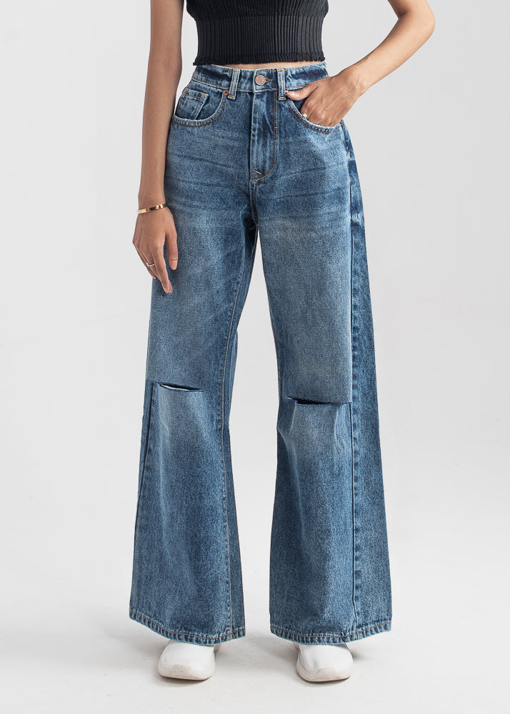 Ripped Apart Flare Jeans 