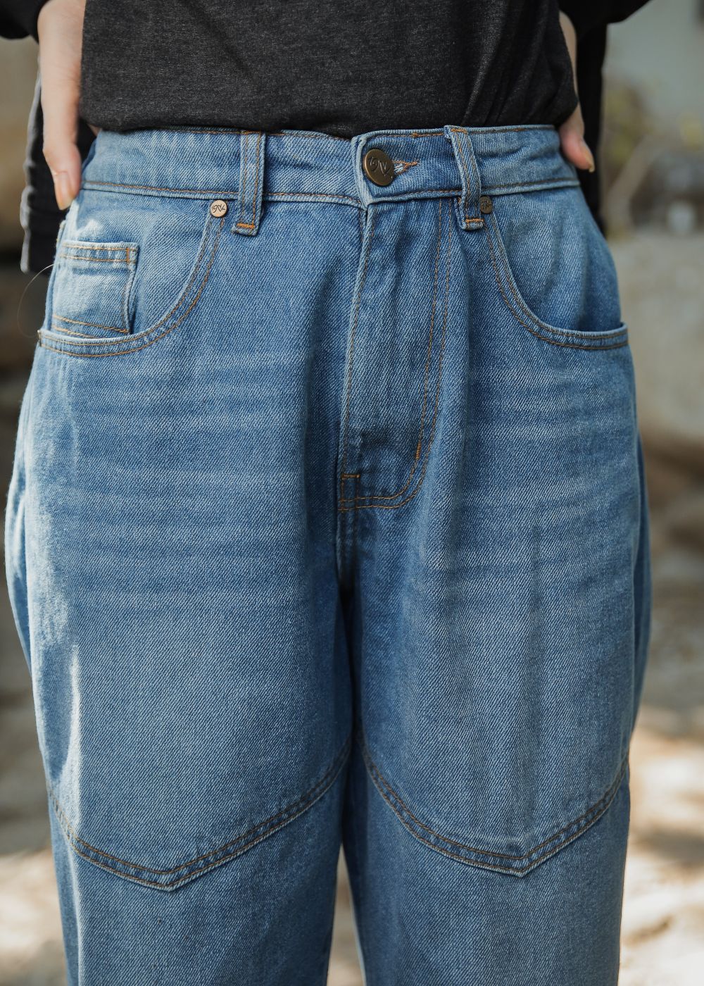 Women's Blue Vertex Jeans With a V Seam Design