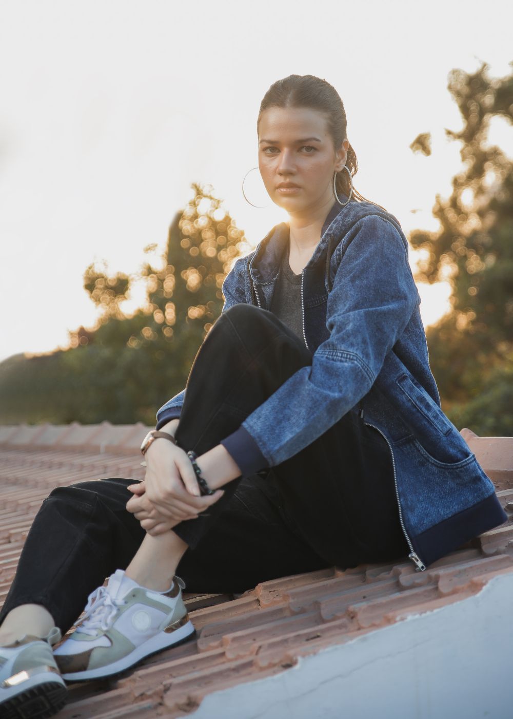 Women's Denim Hoodie in Blue with Zipper