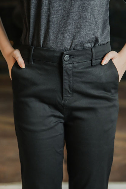 Women's Formal Jeans in Black Featuring a Slim Straight Fit Style