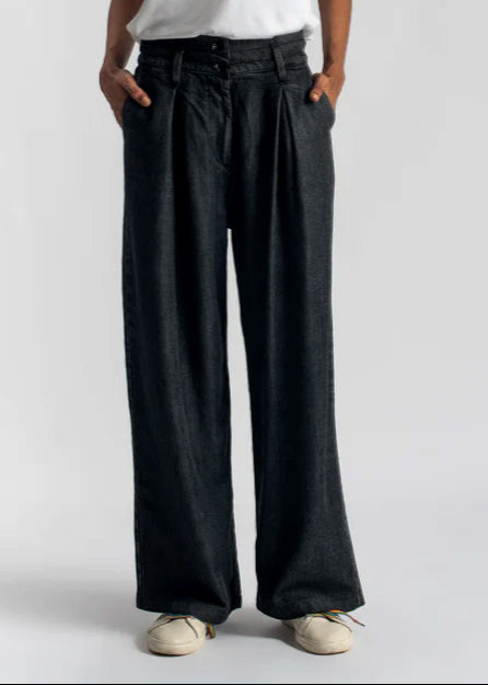 Women's Palazzo Pants in Kohl Grey Featuring a Relaxed Loose Fit Style