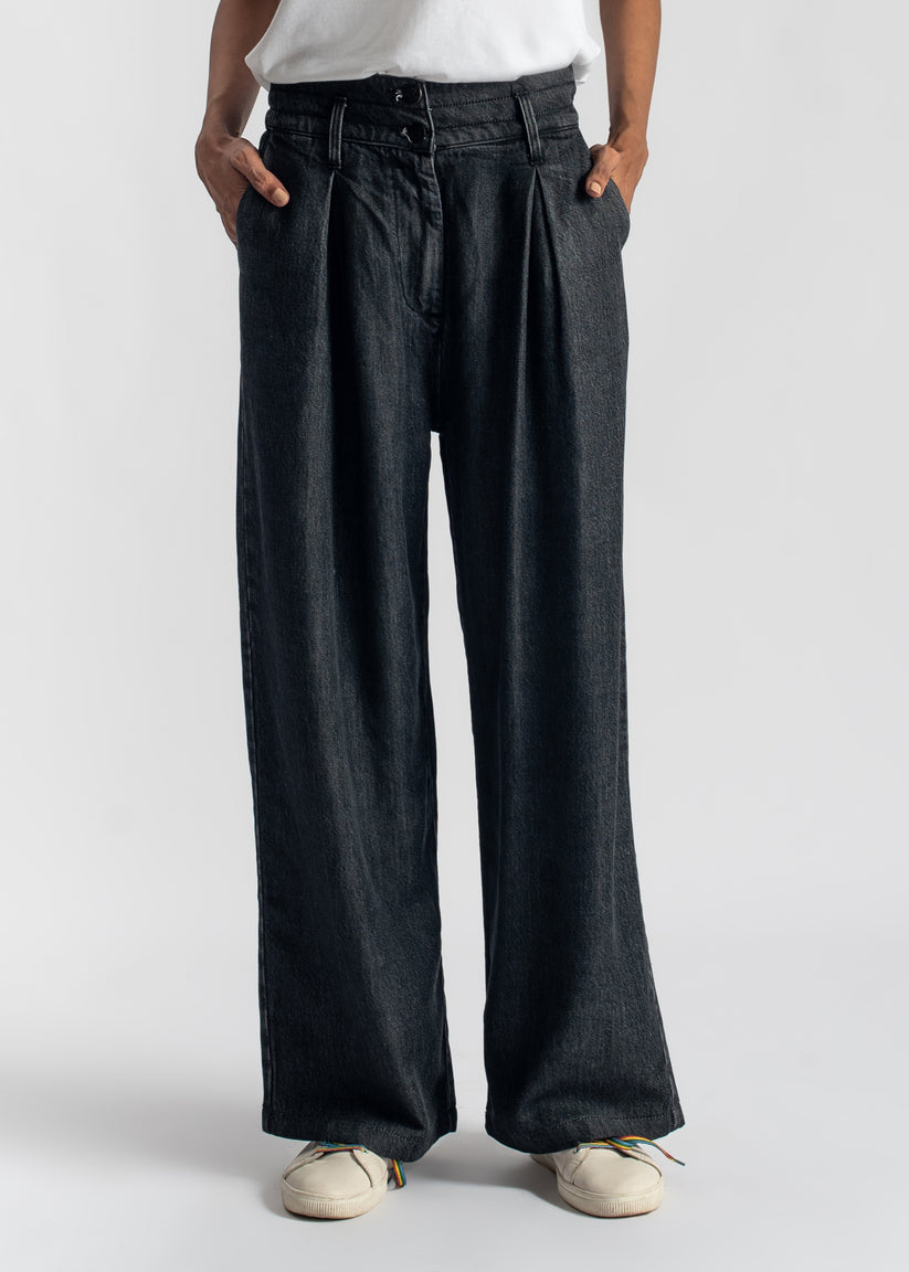 Women's Palazzo Pants in Kohl Grey Featuring a Relaxed Loose Fit Style