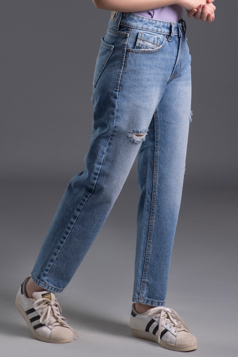 Cosmic Ripped Slim Jeans 
