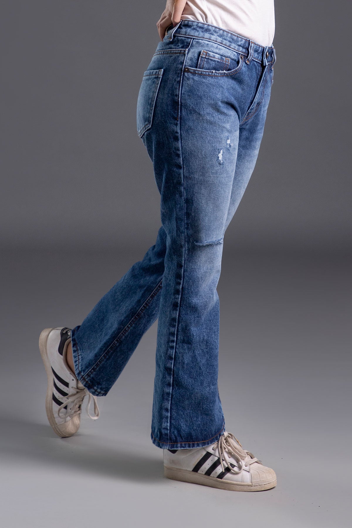 Mid Rise Ripped Bootcut Denim Jeans (Midnight Blue)