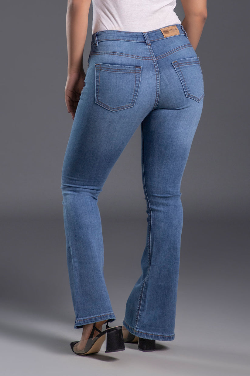 Provocative Ripped Bootcut Jeans 