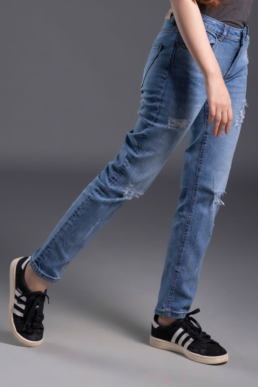 Rift Ripped Straight Jeans 