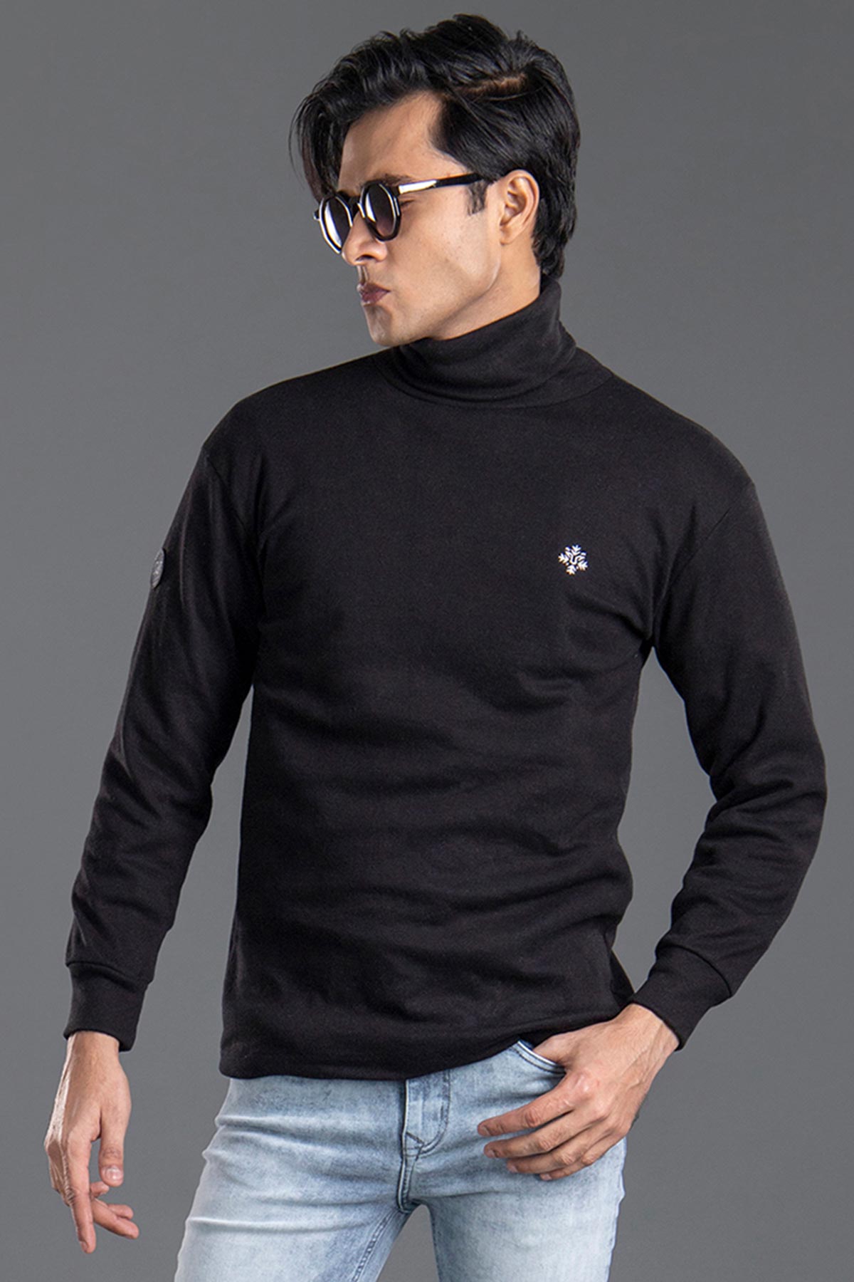 Black Hi-Neck  Sweatshirt