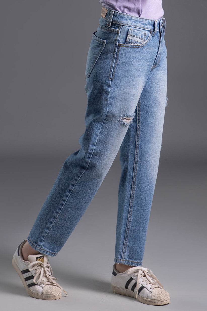 Cosmic Ripped Slim Jeans 