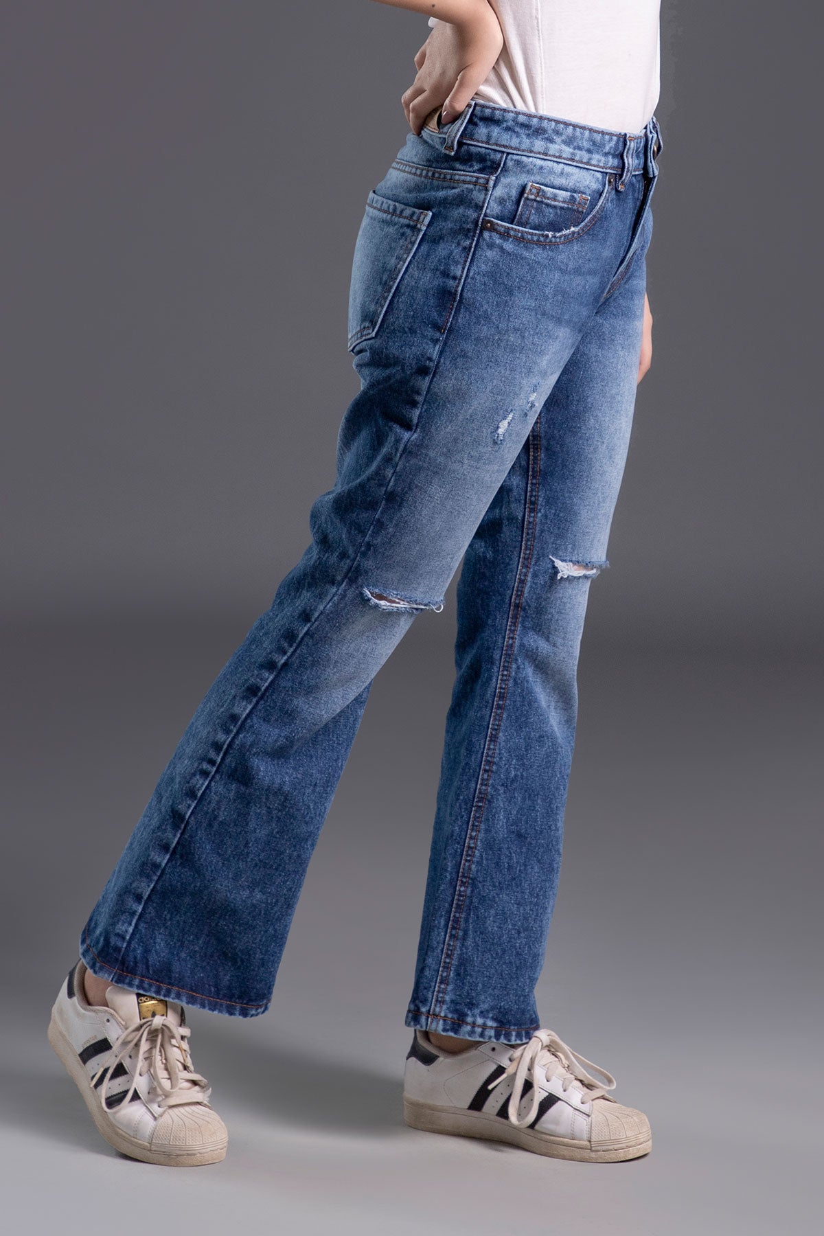 Mid Rise Ripped Bootcut Denim Jeans (Midnight Blue)