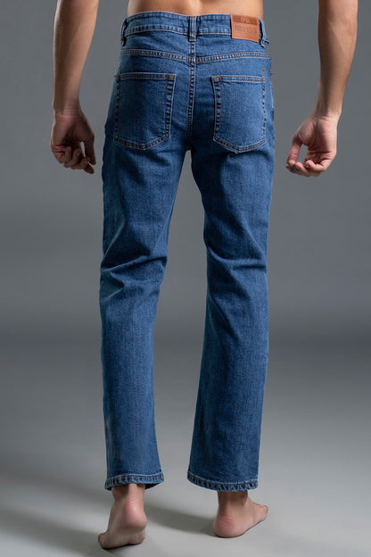 Stretchable Straight-Fit Jeans (Light Blue) ( Hardliner )