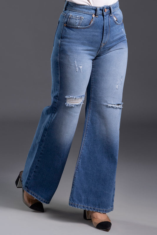 Ripped High Rise Mom Jeans (Light Blue) (HOMEBREAKER)