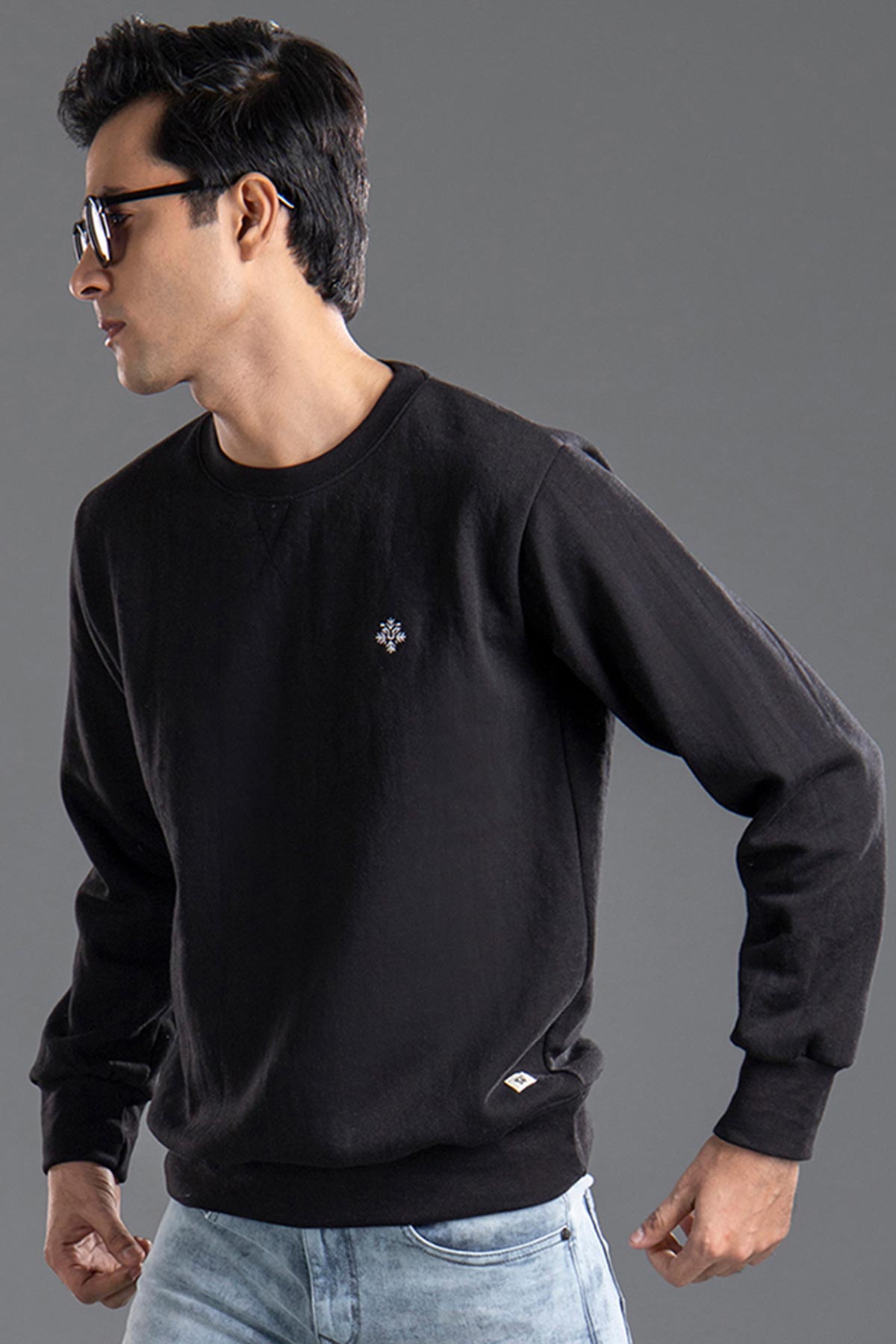 Plain Black Sweatshirt