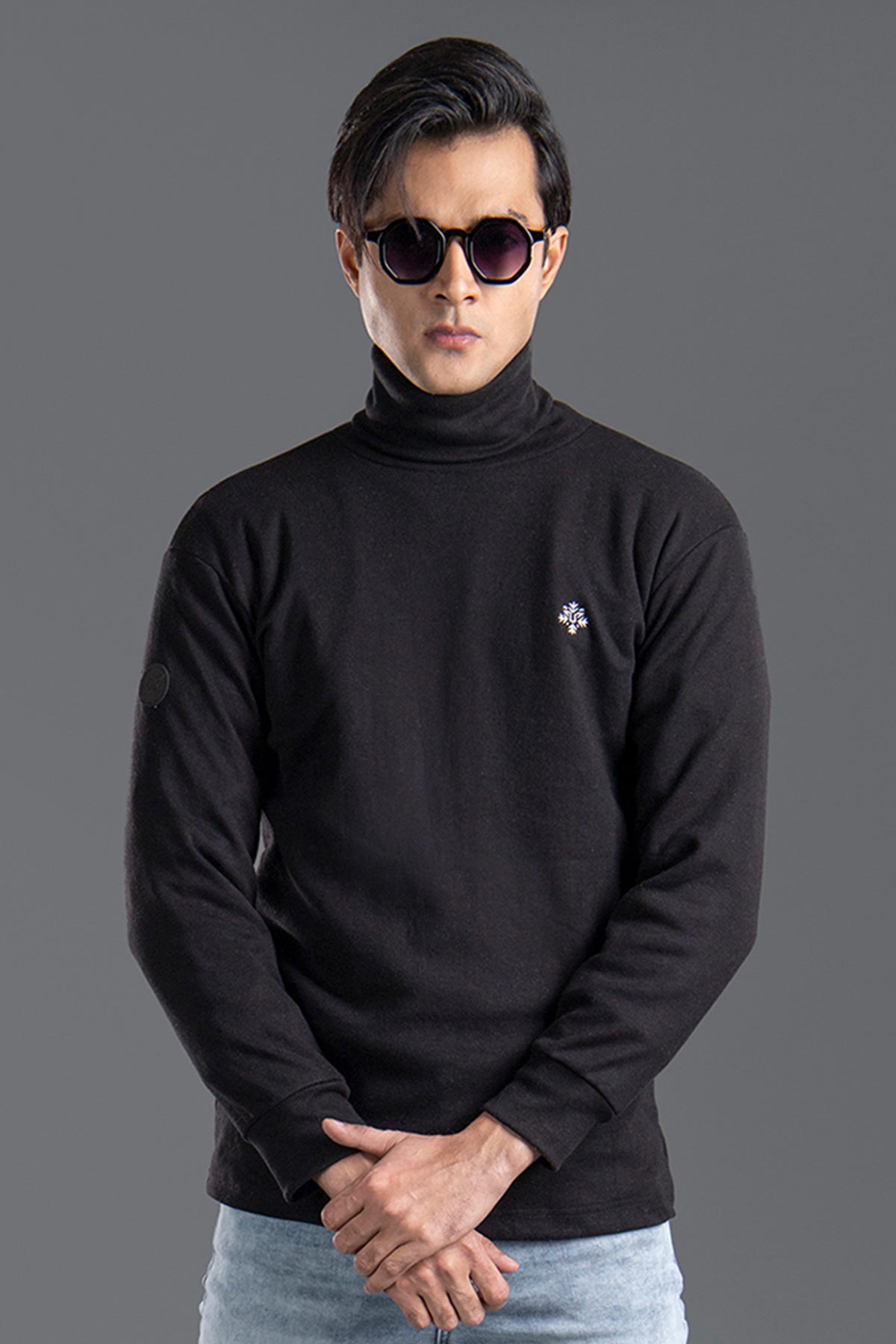 Black Hi-Neck  Sweatshirt