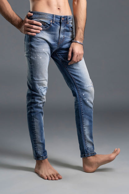 Men's ripped skinny jeans in light blue