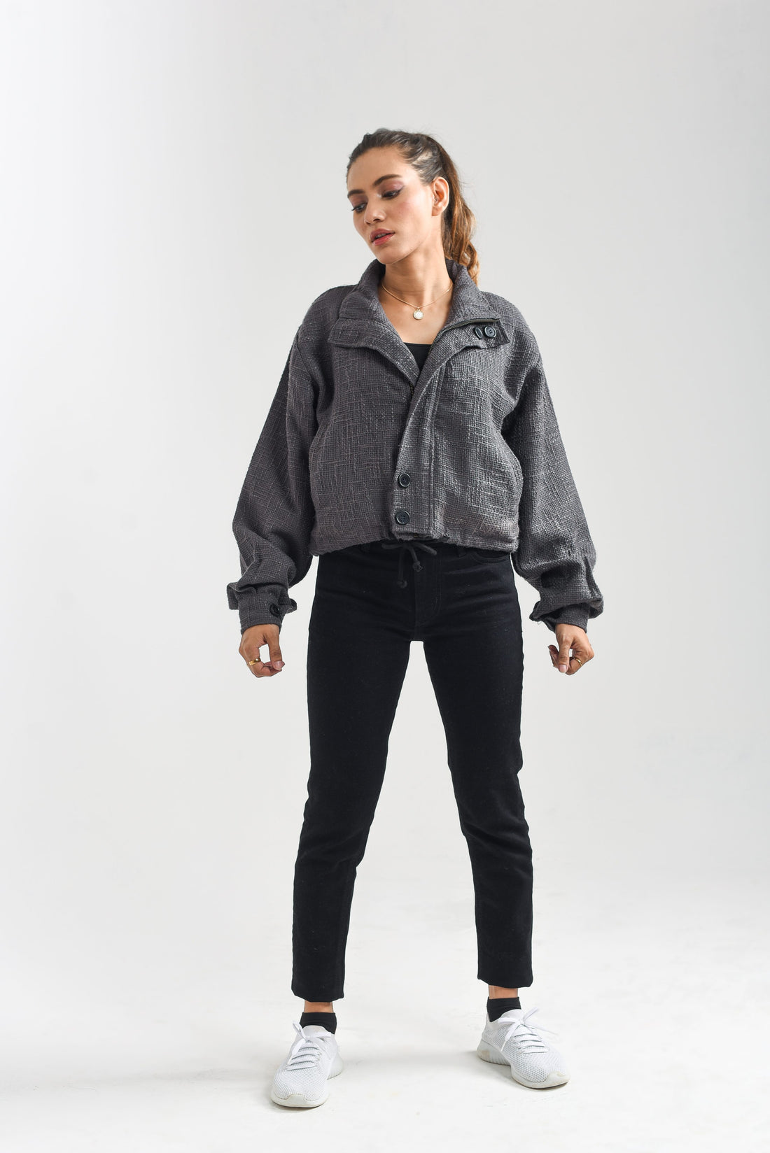 Women's long-sleeve zip jacket in grey with a crew neckline