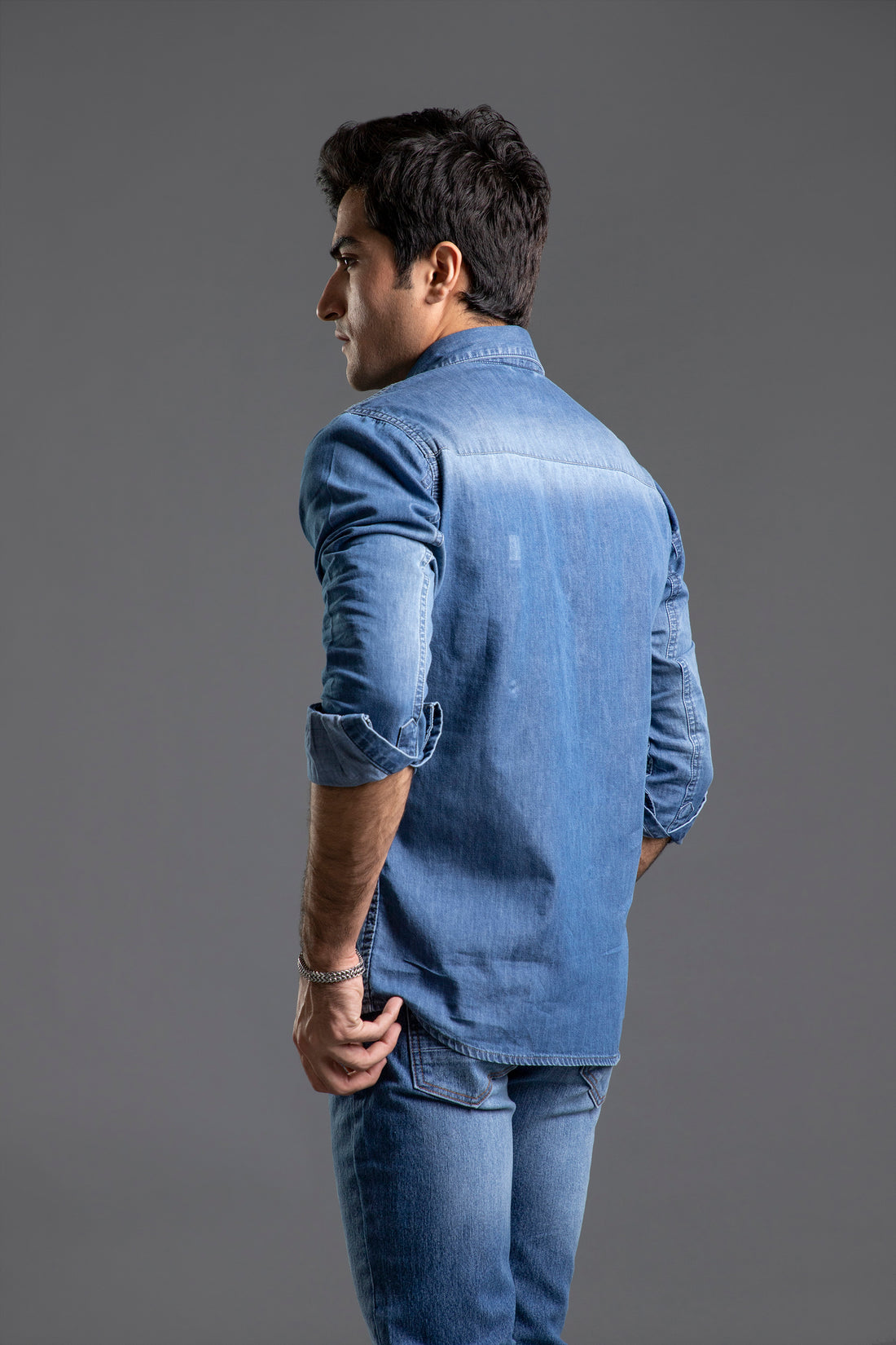 Men's blue textured casual shirt with washed finish and relaxed fit