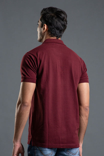 Men's regular fit maroon polo shirt with classic collar