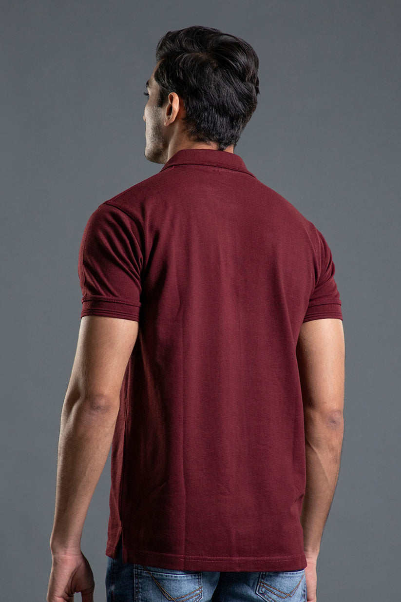 Men's regular fit maroon polo shirt with classic collar