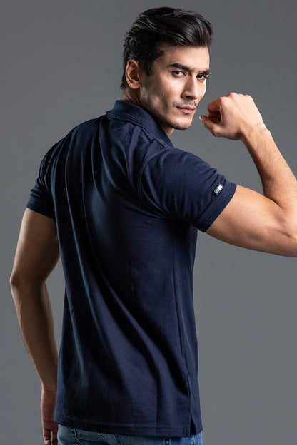Men's regular fit navy blue polo shirt with classic collar