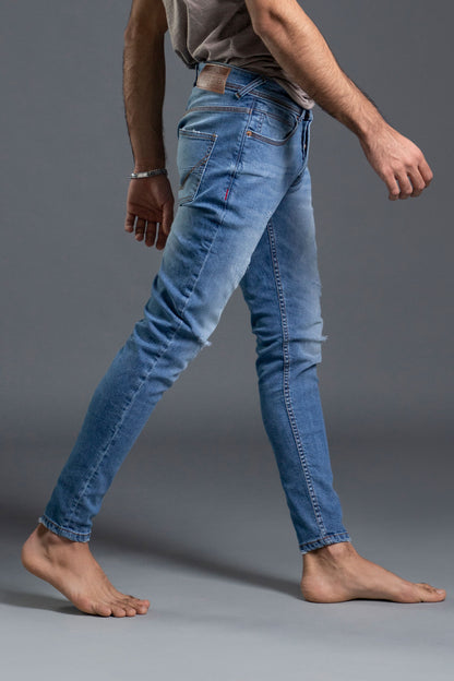 Stretchable Skinny With Grinding Jeans (Light Blue) ( Aphatus )