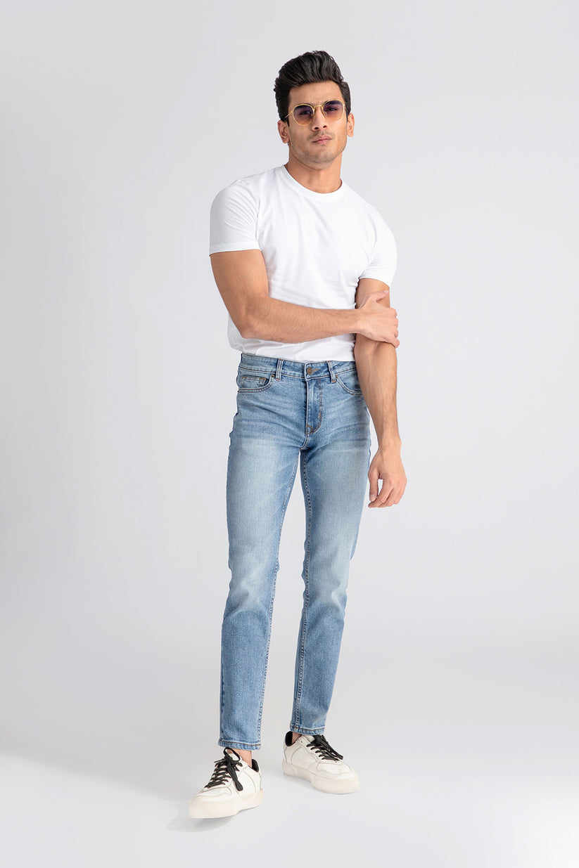 Light Blue Bruno Jeans slim fit light blue denim with faded wash for rugged outdoor styling