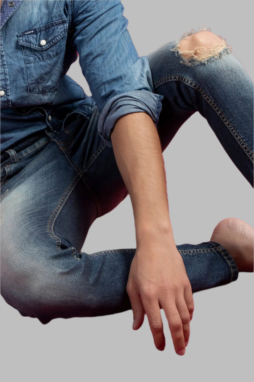 sand-blasted light blue skinny ripped jeans men low-rise stretch denim