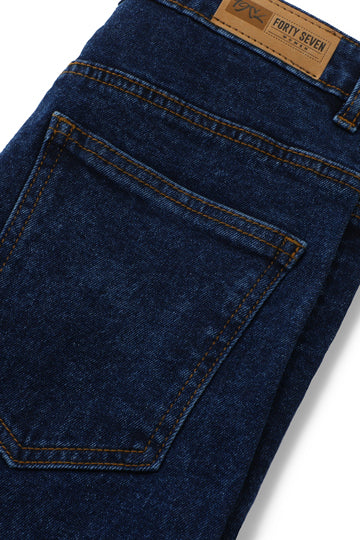 Women's Straight Fit Jeans with a High, Rounded Waist and Pleats 